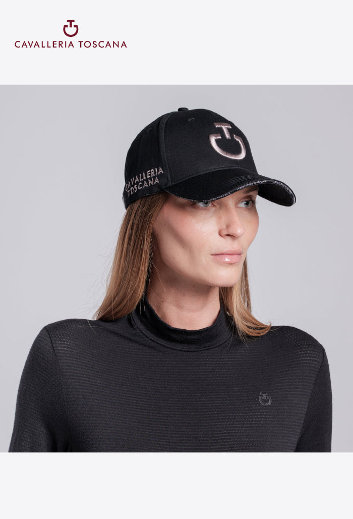 Cavalleria Toscana – Baumwollkappe mit gesticktem Logo